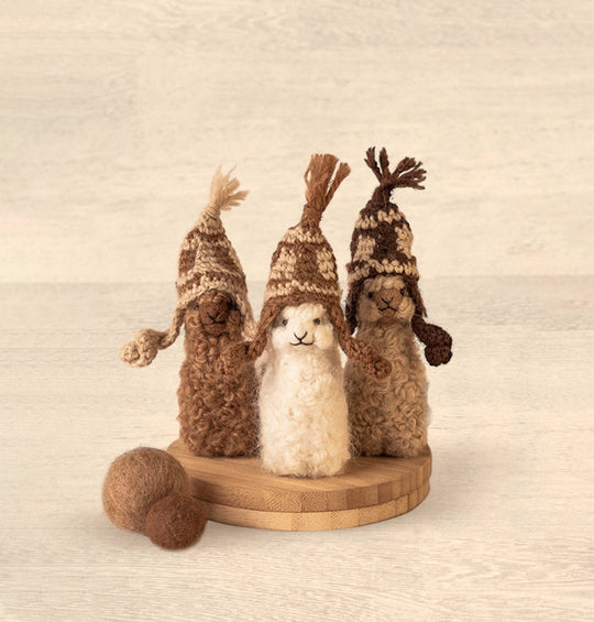 Alpacadorable Ornament — 100% Baby Alpaca, Handmade in Peru