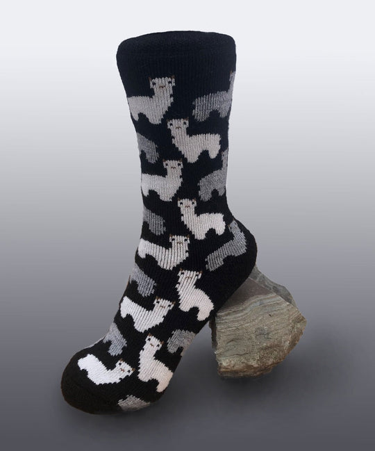 Alpaca Motif Casual Socks — lifestyle shot