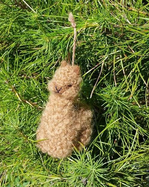 Hand-sculpted baby alpaca Alpacadorable ornament, 3 inches tall — view 10
