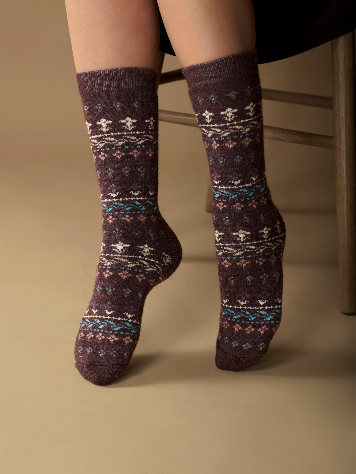 Purple flower alpaca crew socks with light cushioning