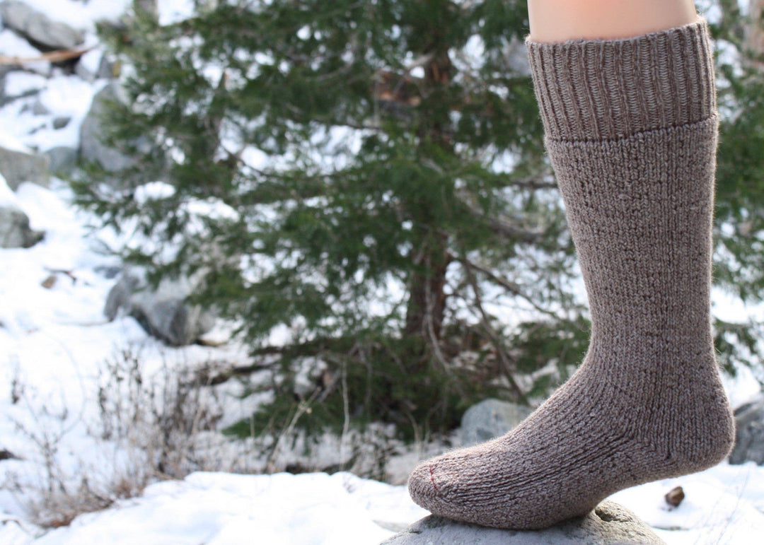 Superwarm heavyweight alpaca socks in cocoa brown — view 2