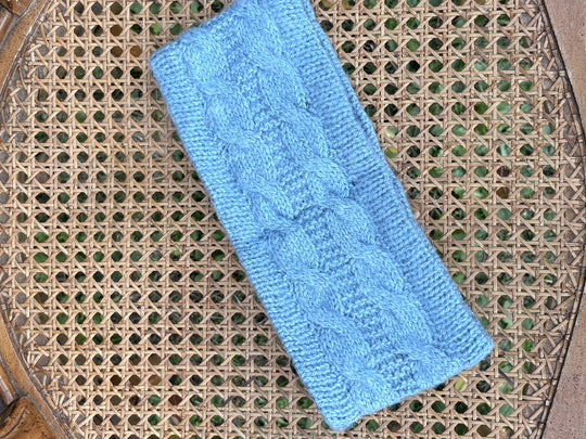 Cable knit headband in aqua